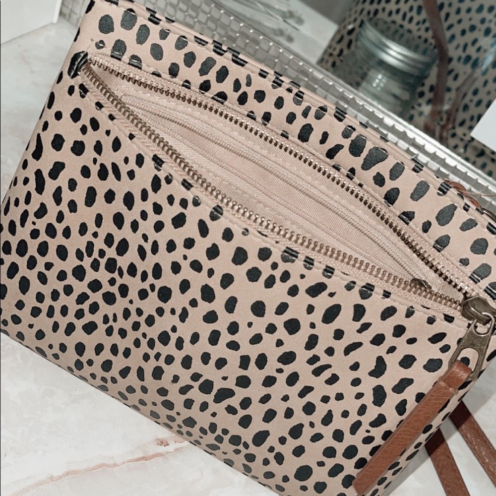 Crossbody Purse!!